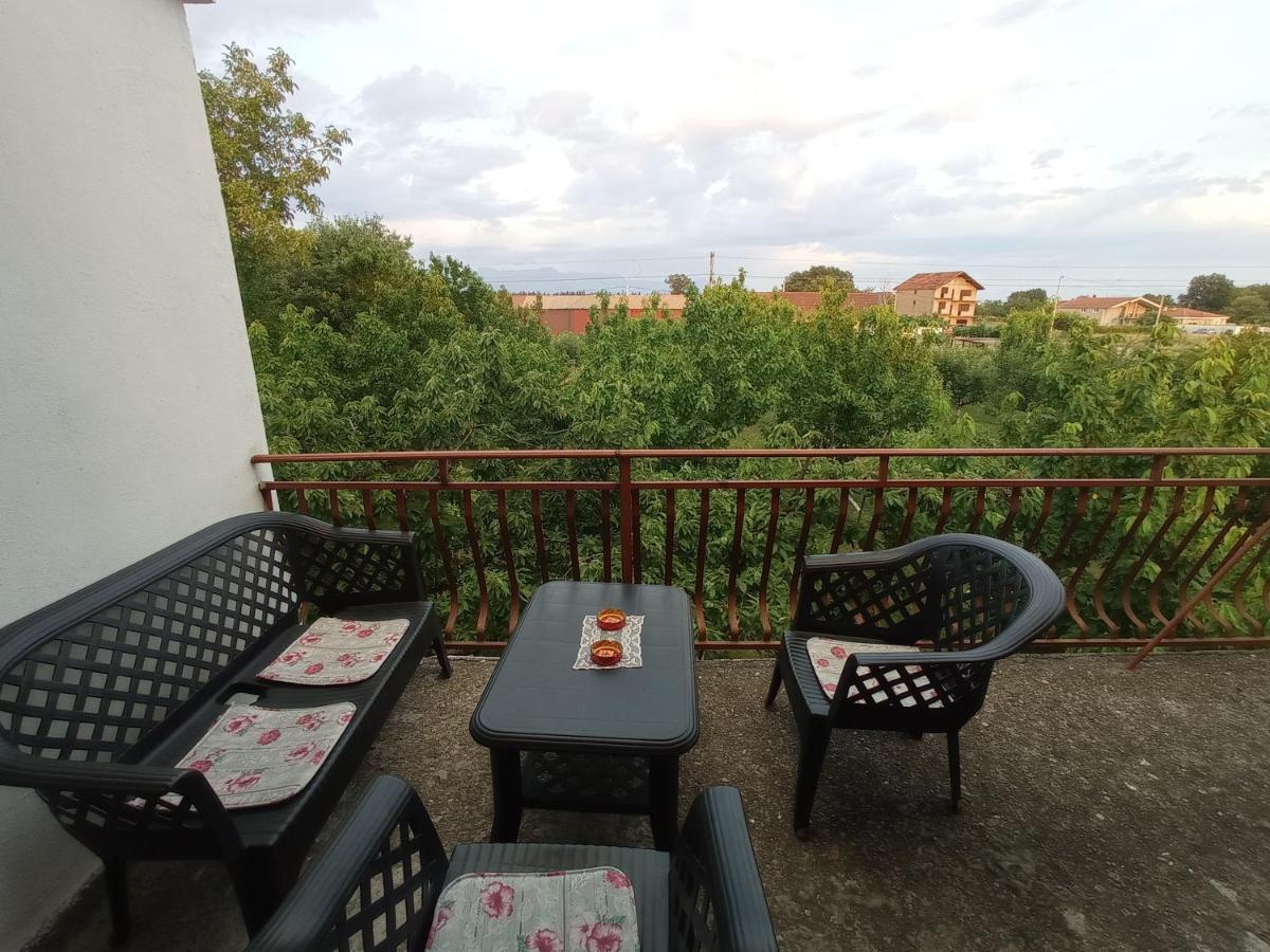 Airport Radinovic Farm stay